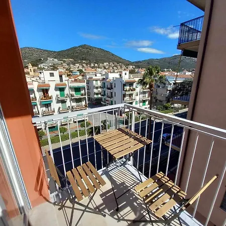 Timone Vicino Al Mare Bludipietraligure Apartment Pietra Ligure